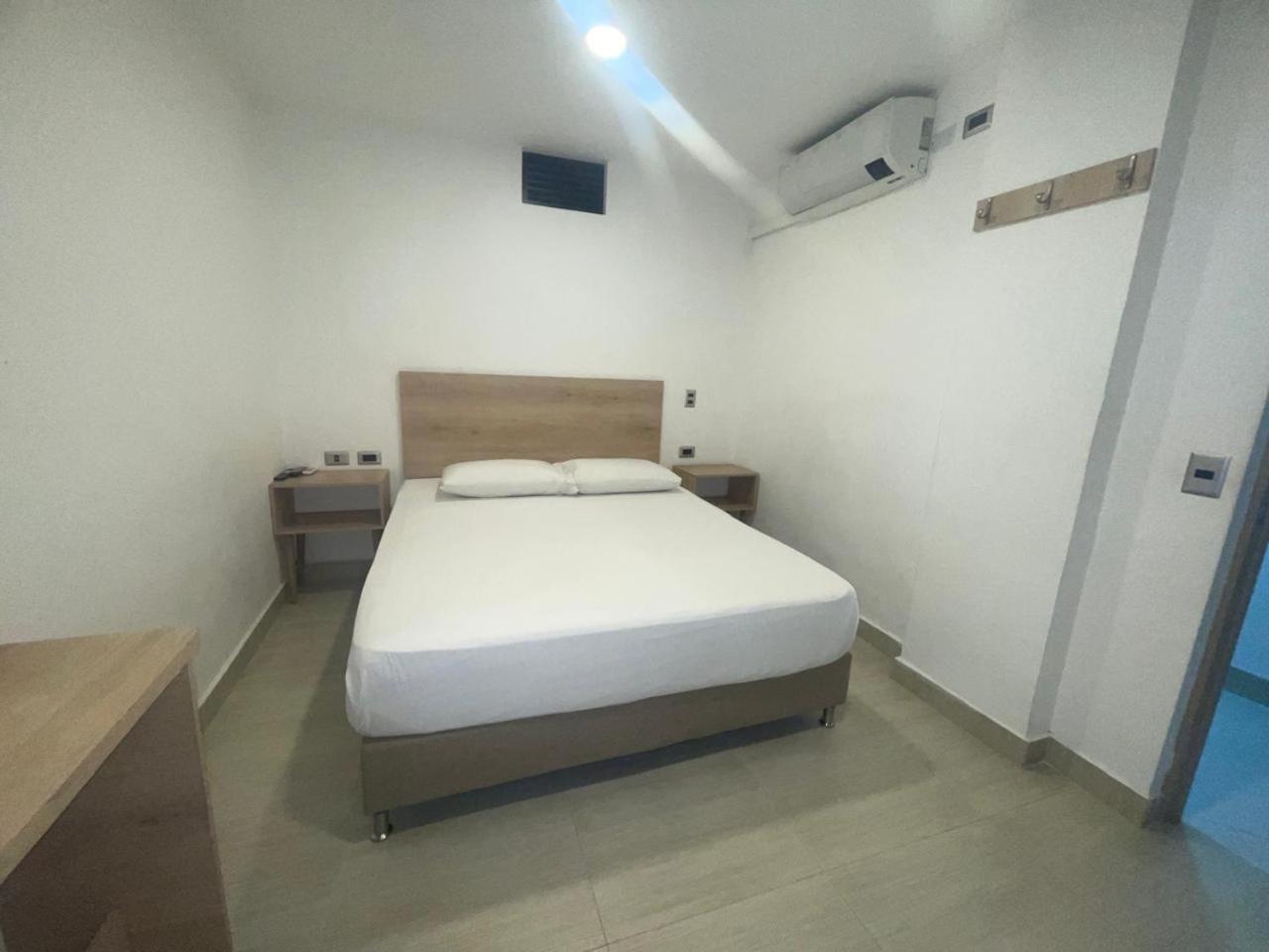 Real Hotel 3*